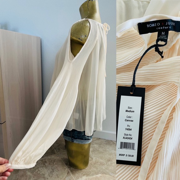 NWT $130 ROMEO & JULIET COUTURE Ivory COLD SHOULDER Pleated Blouse M $130 MSRP - Picture 9 of 10